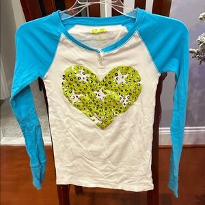 Vibrant Blue and White Kids Long Sleeve Tee with Heart Design